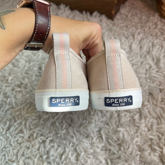 Sperry‎ Seaside quilted tan suede sneakers - Picture 5 of 8